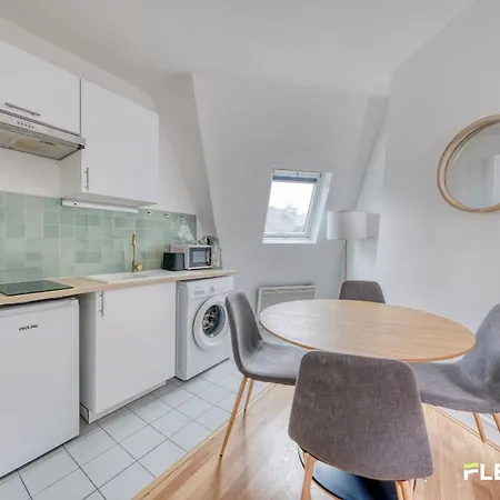 One Bedroom Elegant & - Opera Montmartre Lafayette Apartment *